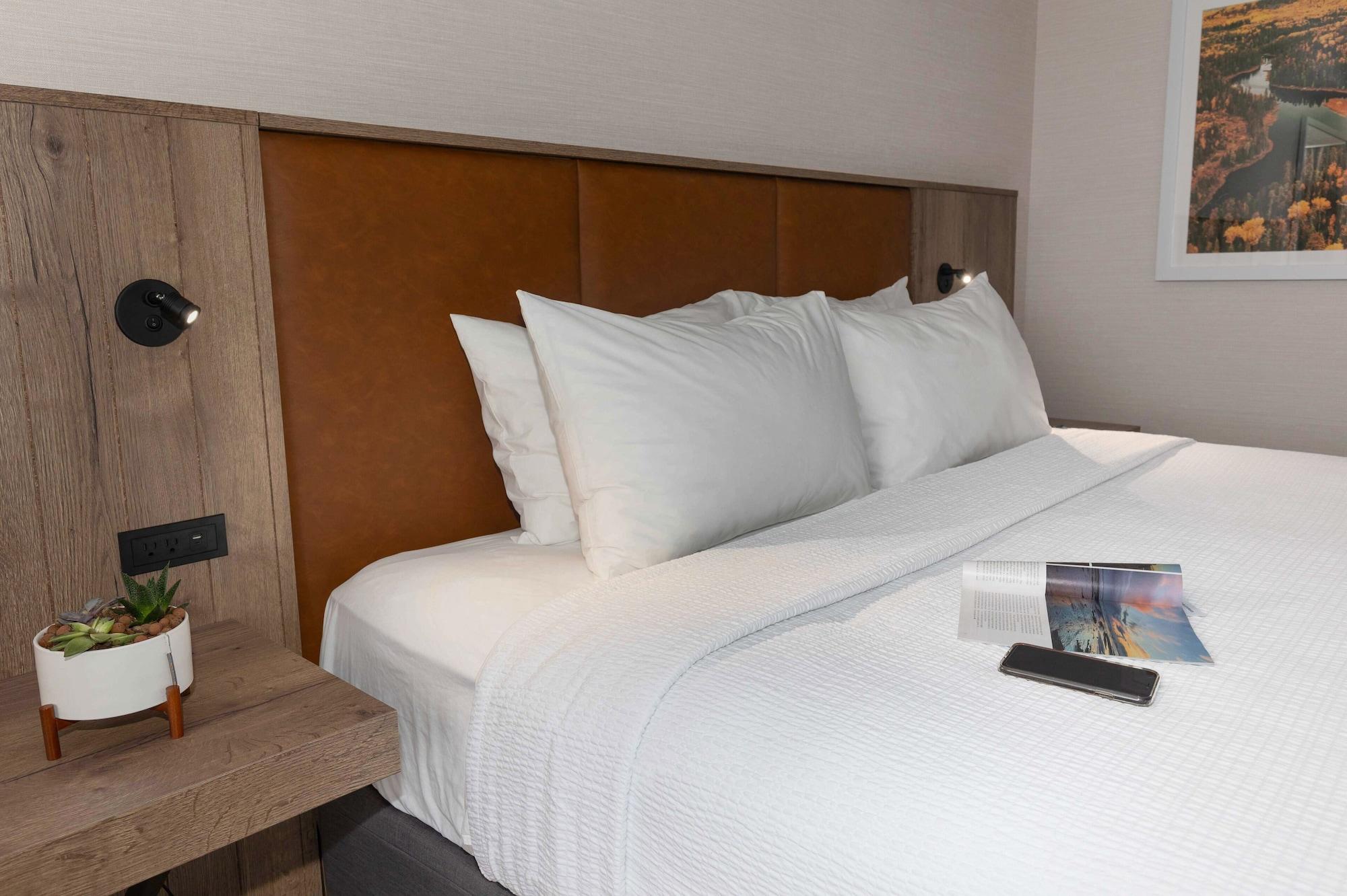 Hotel Valhalla & Conference Centre 3*