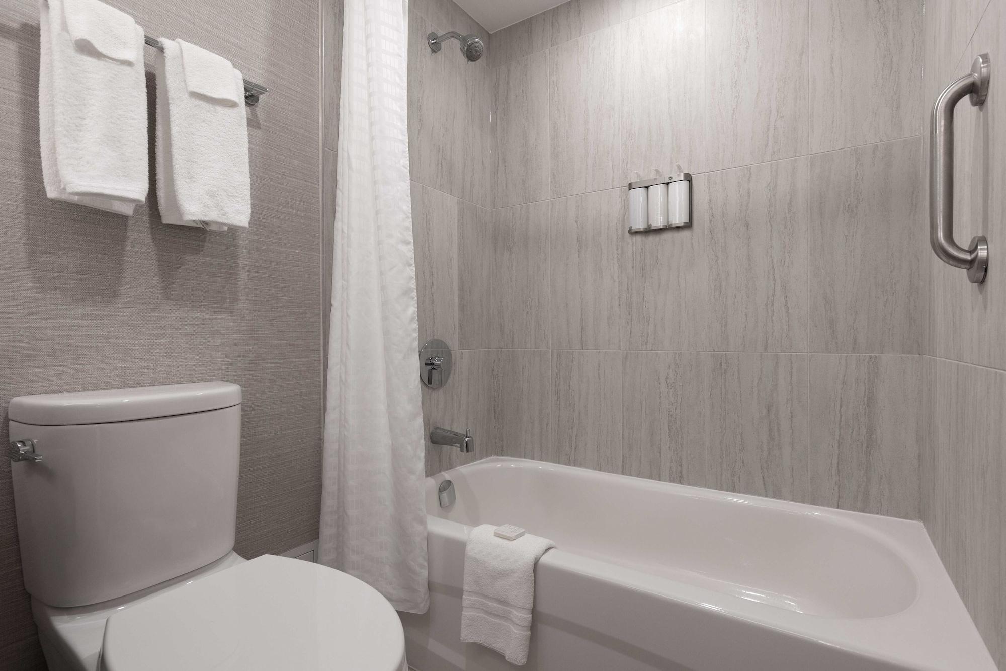 Valhalla & Conference Centre Hotel Thunder Bay