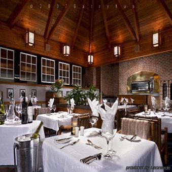 Valhalla & Conference Centre 3*
