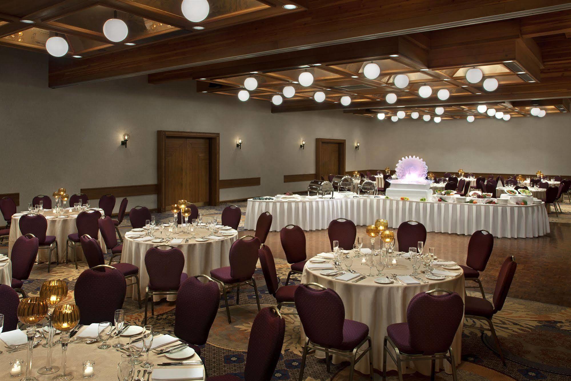 Hotel Valhalla & Conference Centre 3*