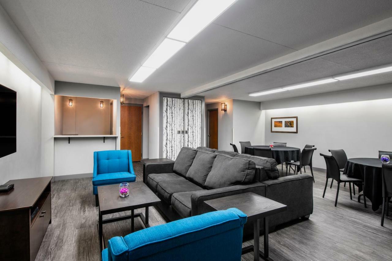 Hotel Valhalla & Conference Centre 3*