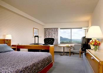 Valhalla & Conference Centre 3* Thunder Bay